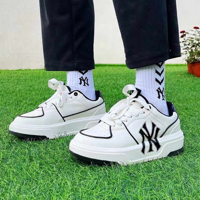 # Spot MLB Chunky liner retro black sneakers for men and women thick sole increased beige 3ASXCMN4N
