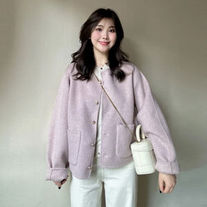 Temperament woolen short jacket loose small one for women new winter style super good looking short woolen coat loose and slim
