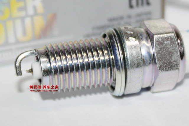 NGK 金 Platinum IKR6G11 7980 Applicable KR6A-10 New Alto 1.0L Beidou Star X5 Gimni 1.5L