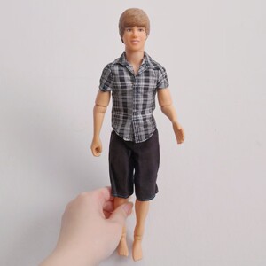 
Genuine boy doll 29cm 2010 medieval foreign handsome man doll soldier joint movable boy toy doll