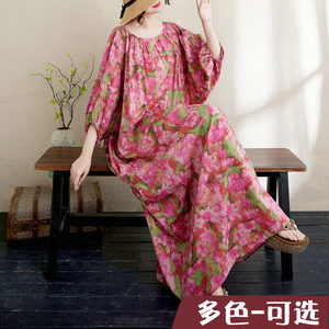 
Red floral cotton and linen printed dress, loose fit and slimming resort style robe, large version, lantern sleeve long dress