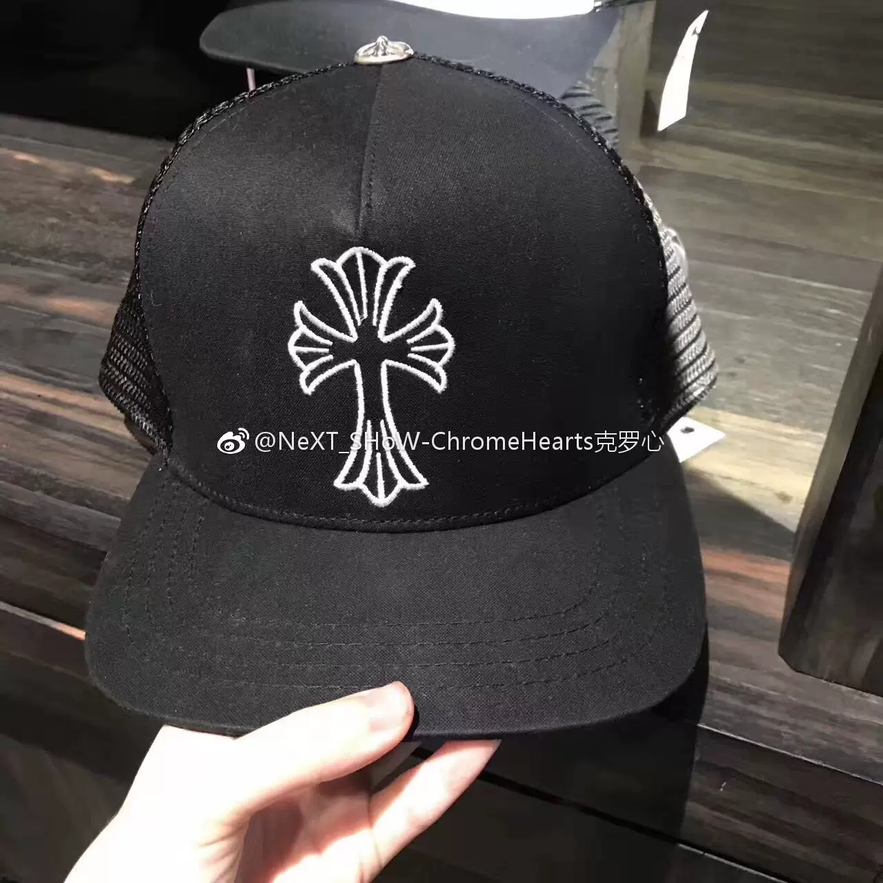 美國專櫃正品】Chrome Hearts Chrome 皮十字架銀扣毛線帽-Taobao