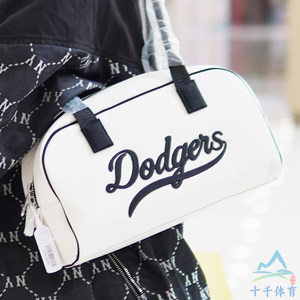 24 New MLB couple shoulder bag men and women NY bowling bags under the underarm bag, sports leisure bag 3ABQL054N

