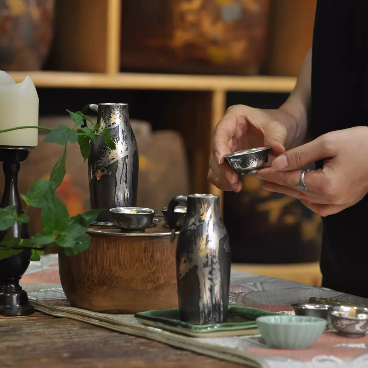 波華　錫半造　錫製　屠蘇器　木製箱 波華 錫半造 錫製 屠蘇器 木製箱 波華 錫半造