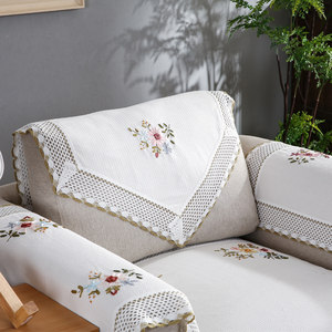 Lace sofa towel back against the sofa pad anti -slip four seasons universal covered scarf relying on the armrest towel sofa cover cover
