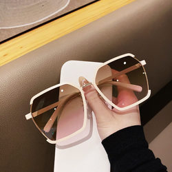 New Style Sunglasses 2025, Stylish, Street Style, Sunglasses for Women with Big Faces, Slimming, Natural Look, Summer Uv Protection Glasses