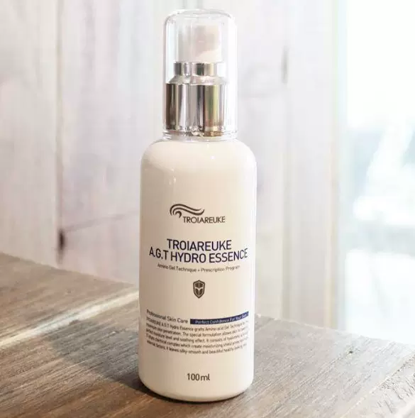 新品、未開封】TROIAREUKE AGTハイドロエッセンス100ml 美容液