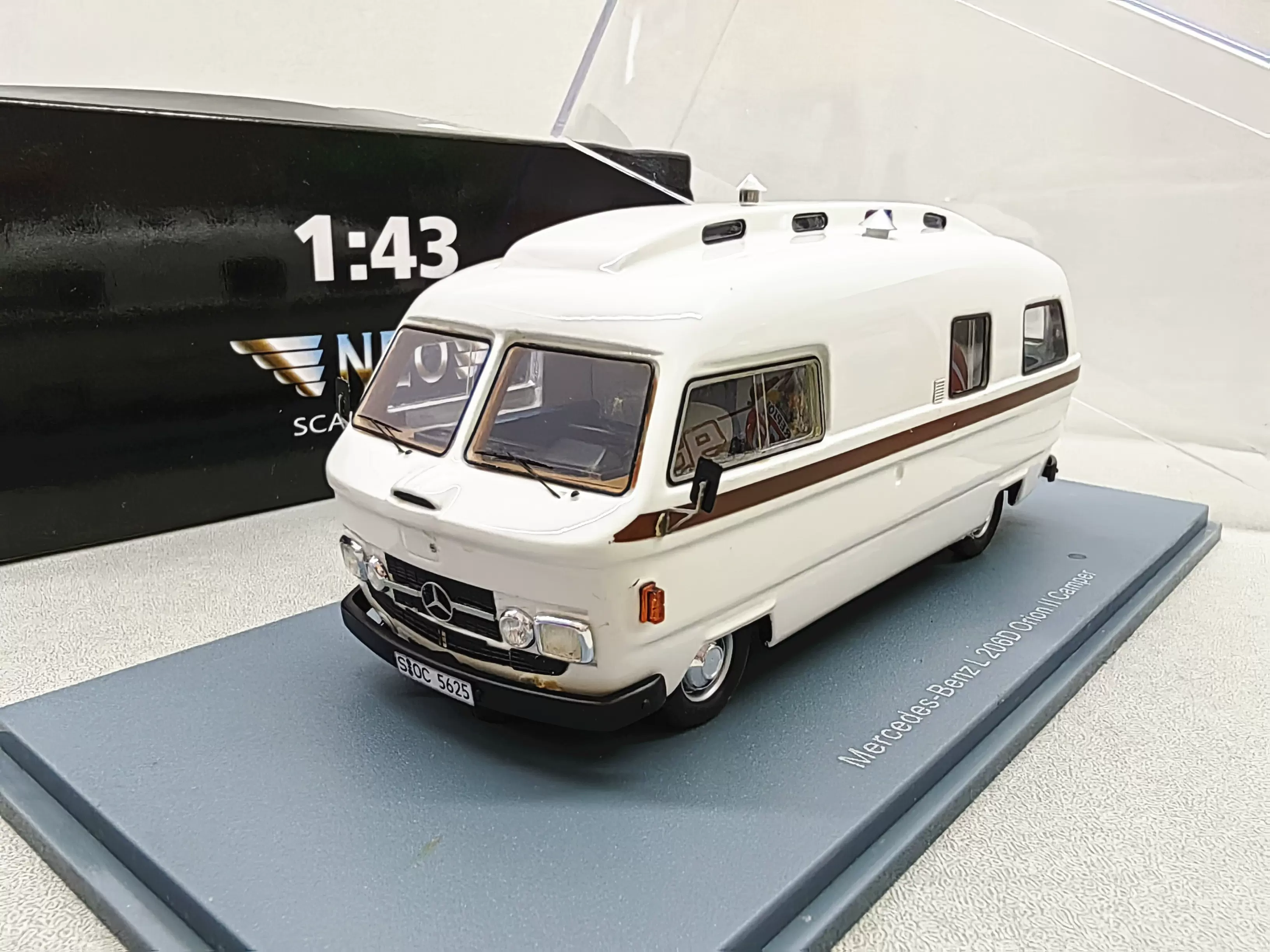 GLM 1/43 賓士房車L 206D Orion II Camper-Taobao