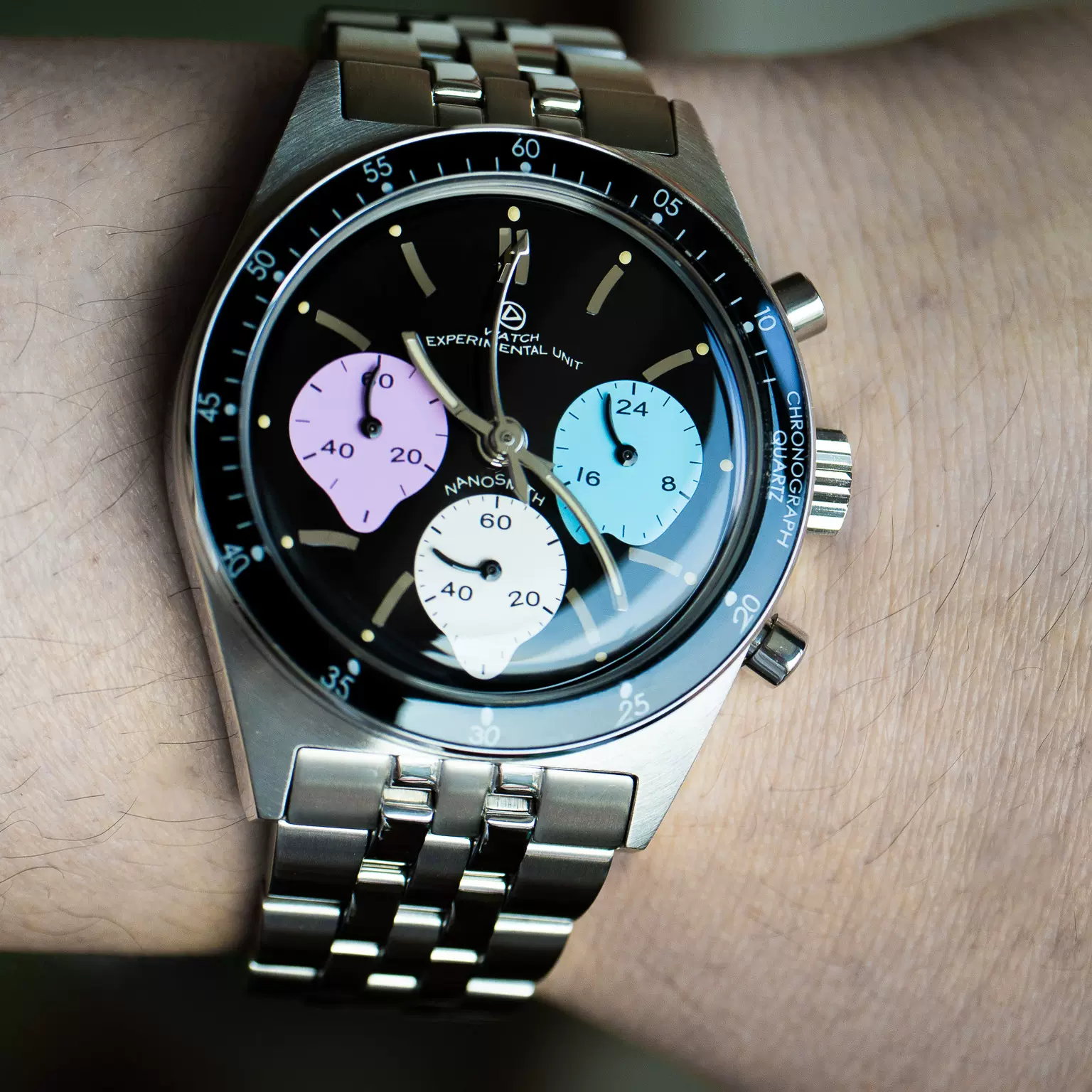 WMT Watches Green Label系列EP0010P像素马赛克三眼计时石英手表