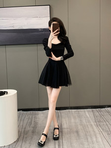 Hepburn wind U -collar dress spring, sexy long -sleeved long -sleeved long -sleeved slimming, thin waist, high waist, small black skirt children
