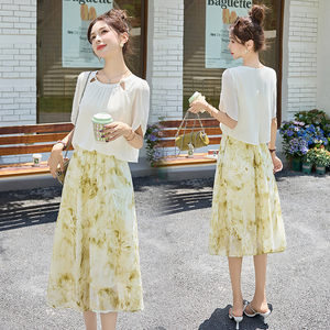 
Women's Clothing/Ladies' Boutique Dresses 2025 Summer Short Sleeve Polyester 100%