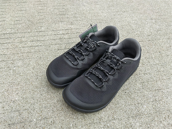 
External single export European wide last outdoor low top breathable lightweight non-slip wear-resistant cross-country running shoes men's barefoot sports shoes