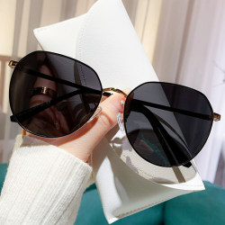 Sunglasses for Women 2026 New Model, Sun Protection, Uv Protection, Suitable for Square and Round Faces, Makes Face Look Smaller, Polarized Sunglasses for Nearsightedness