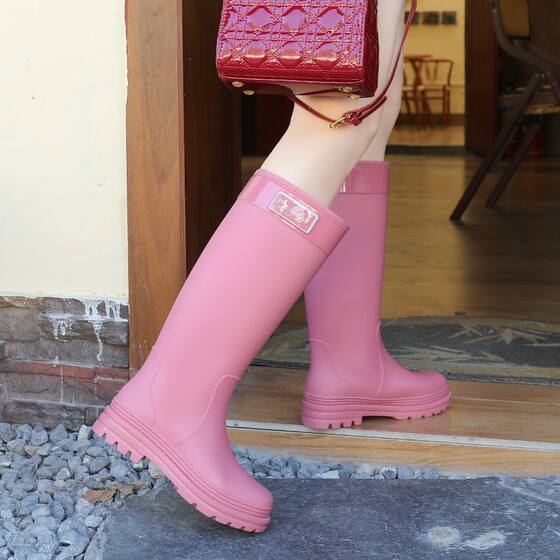 Water shoes Fashion rain boots Anti-slip women's high tube wear-resistant kitchen warm waterproof plus velvet rubber shoes adult rain boots Korean version