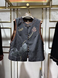 
(Deliver from the same style counter in the mall) Spring and summer new middle-aged and elderly mother's clothing Chinese style printed vest, waistcoat and waistcoat