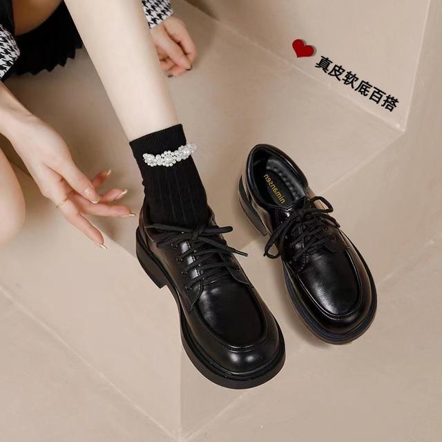 Leather loafers women's 2025 spring and autumn new flat single shoes Mary Jane black thick sole British style small leather shoes