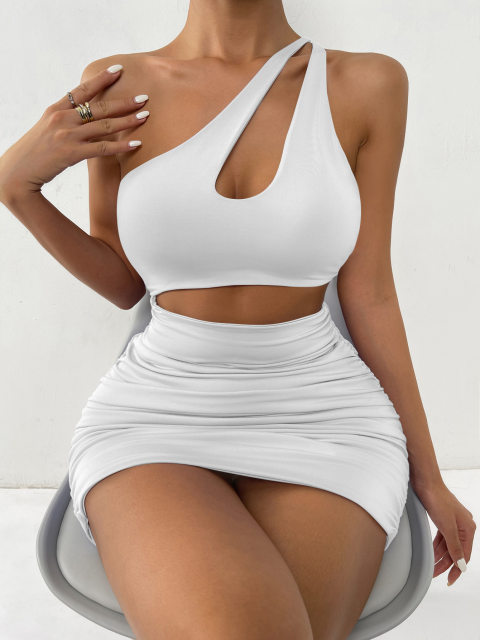 European and American sexy short -shoulder skirt hollowed hip dresses hollow wrinkles and waist, waist vacation, foreign dress female
