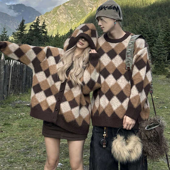 Couple outfit autumn and winter 2025 new ins super hot sweater men and women Korean loose French knitted sweater jacket trendy brand
