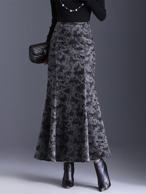 2024 autumn and winter new high-waist slim hip skirt for women mid-length fishtail skirt temperament printed one-step skirt
