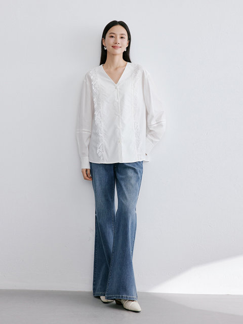 Disenis 2025 spring new simple commuter style white long-sleeved V-neck shirt for women