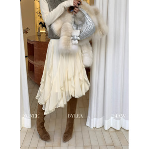 
ZONEE/LEA Song Yiwen's Diary of a Thousand Gold! French design is irregular mid-length fairy skirt