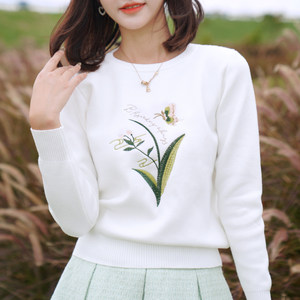 
ATAR autumn and winter new elegant butterfly embroidered long-sleeved pullover sweater, knitted base shirt top