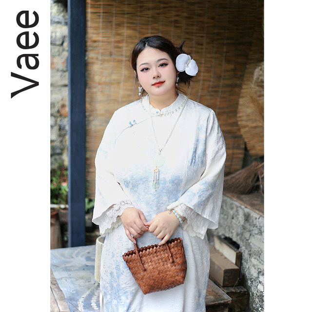Vaee large size women's embossed printed cheongsam autumn and winter new Chinese style elegant long skirt lace splicing dress