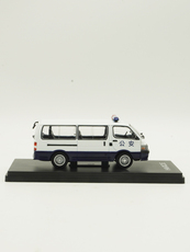 Сборная модель 1：43丰田金杯海狮toyota hiace 商务面包车仿真合金仿真汽车模型