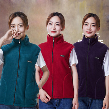 Elderly polar fleece sweatshirt warm vest mom wear