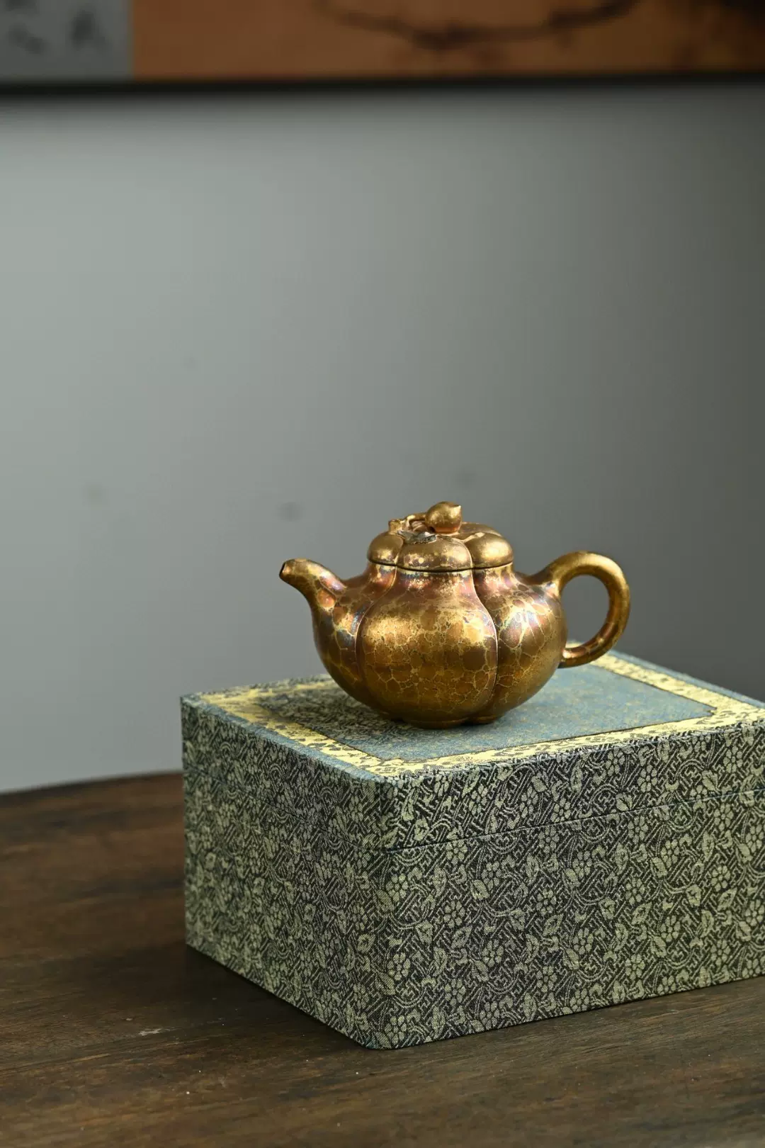 香合　永興紹道　陶器　金箔　金粉 香合 永興紹道 陶器 金箔 金粉