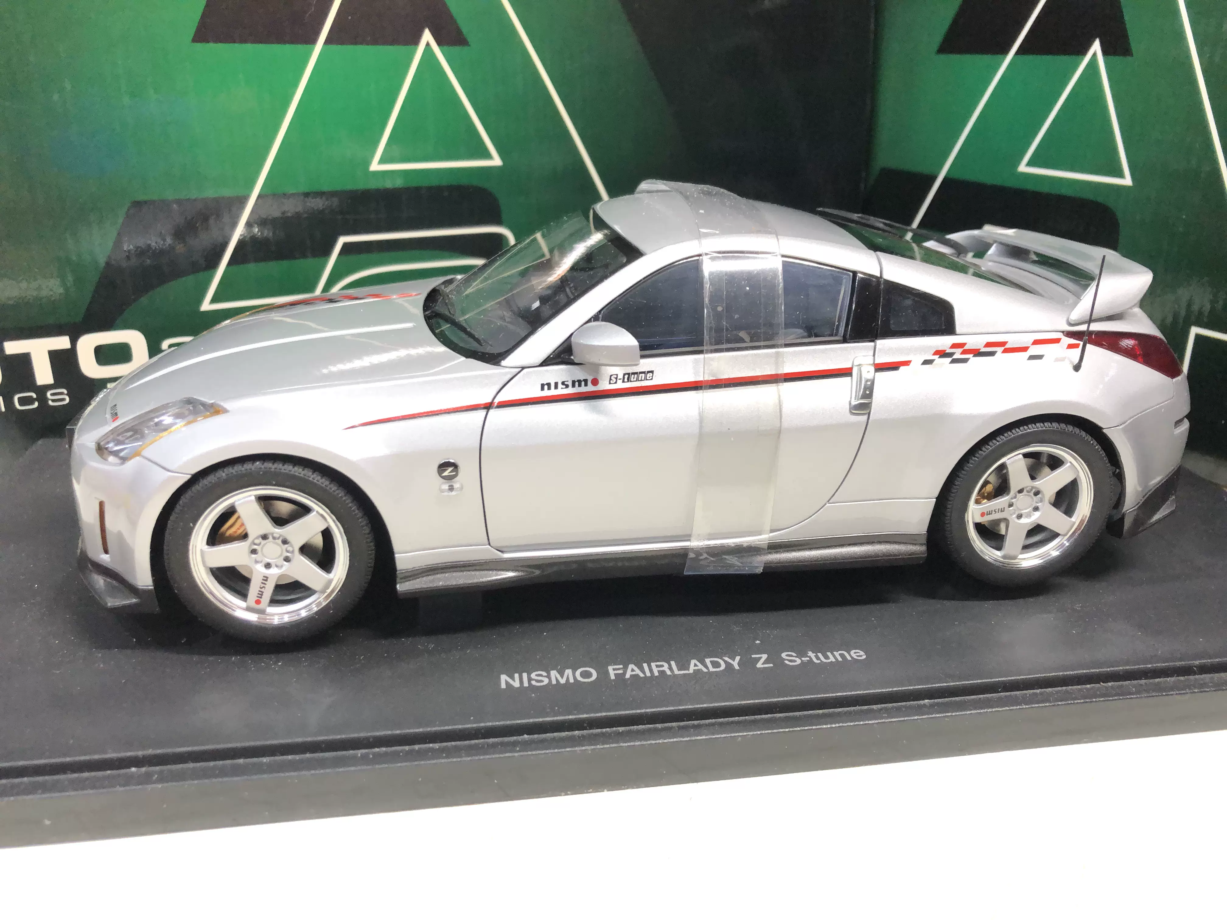 奥拓Autoart 1/18 尼桑/日产350Z S-tune Fairlady Nismo 稀有-Taobao