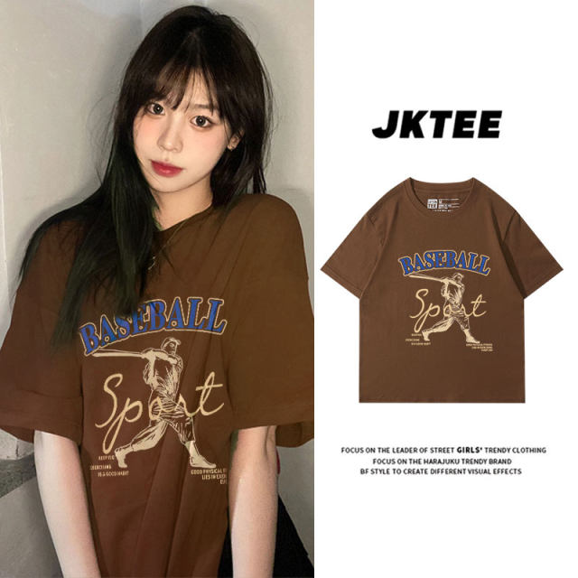 JKTee niche American retro brown positive shoulder thin short -sleeved T -shirt women loose white and Korean version of couple dress half -sleeved
