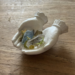 Small Goods Shop | Handmade Ceramic Original Design Jewelry Tray Hand-Shaped Storage Ornament