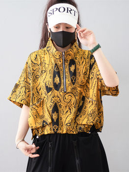 Spring and summer design shirt printed polo tide shirt coat half -sleeved stand -up collar loose ladies short zipper feel large size T
