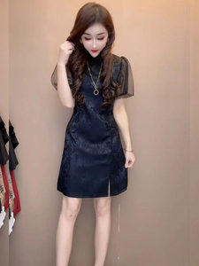 
New Chinese summer temperament jacquard cheongsam skirt 2025 high waist slimming nail bead puff sleeve dress retro dress