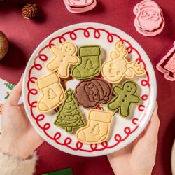 Christmas Cookie Mold Frosting Cookie Gingerbread Man House DIY Press-Type Tree Cartoon Butter Baking Home Use Mold