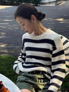 
TheBarn*et Korean style lazy style retro relaxed feel pullover round neck striped sweater women's knitwear