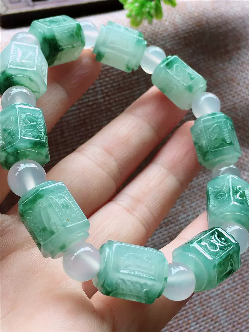 ☘本翡翠　氷種❄️六字真言　ルース⭐️路路通⭐️ネックレス　新品　0154 ☘本翡翠 氷種❄️六字真言 ルース⭐️路路通⭐️ネックレス