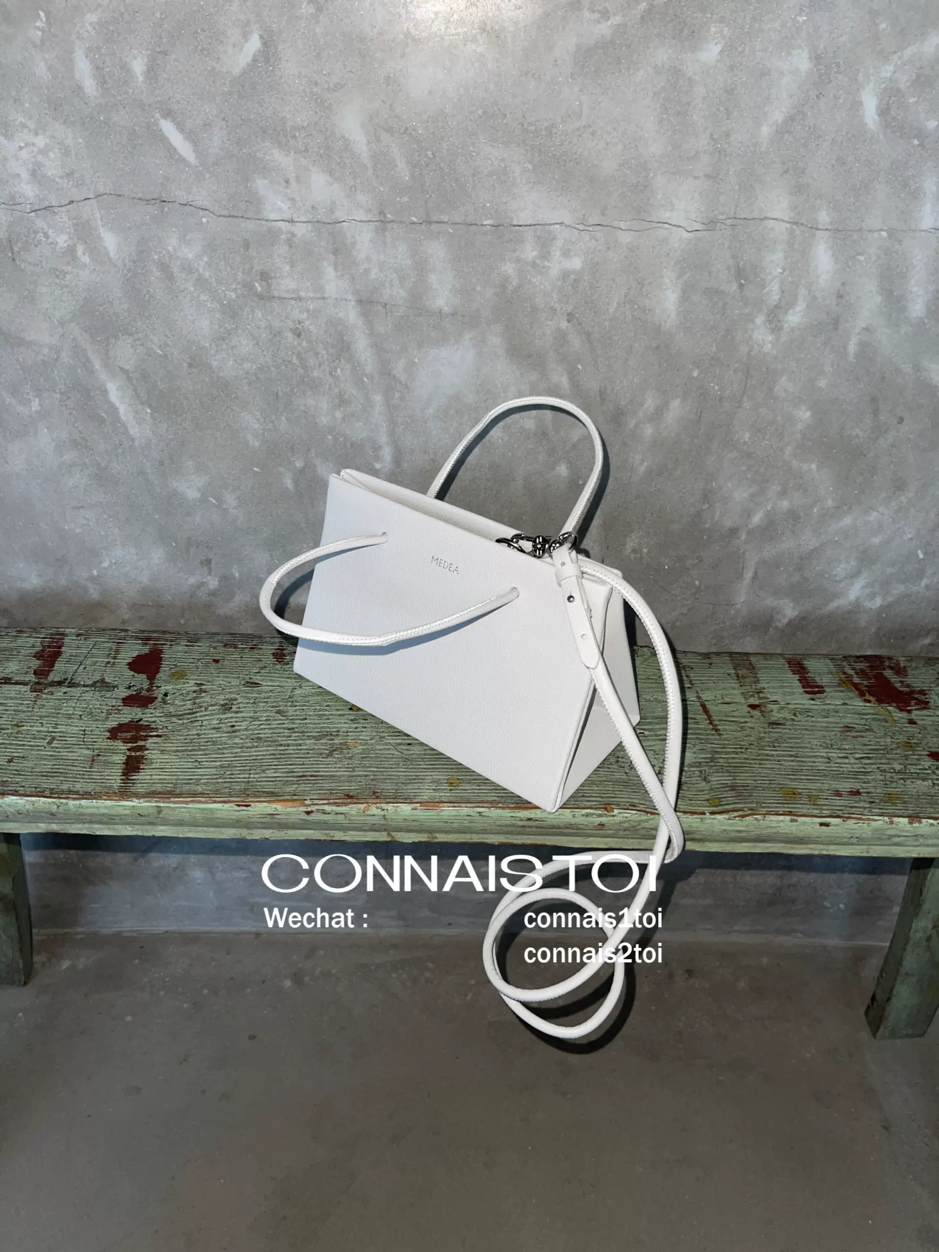 現貨] Medea FW22 白色盒子小方包手提包斜挎包MINI CYDONIA