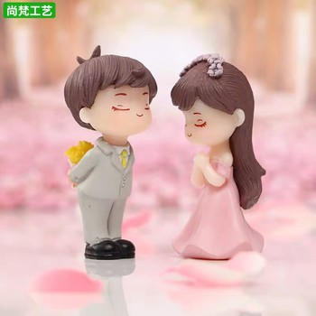 
New cartoon wedding couple micro landscape ornaments
