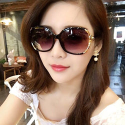 2026 New Polarized Women's Sunglasses for Round Faces, Uv Protection, Fashionable and Stylish Large Frame Slimming Internet Celebrity Glasses