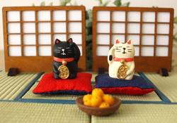 Cat Steps Grocery Traveling Cat Japanese Style Animal Bring Good Fortune and Wealth Three-Striped Cat Black Cat Small Ornament