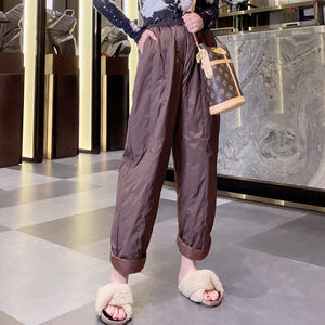 
High-end down pants for women wearing straight and loose outerwear to make them look slim European fashion white duck down cotton pants fashionable and fashionable nine-point pants