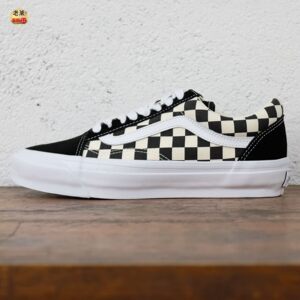 Old Skool 36 canvas shoes/vulcanized shoes VN000CQD2BO