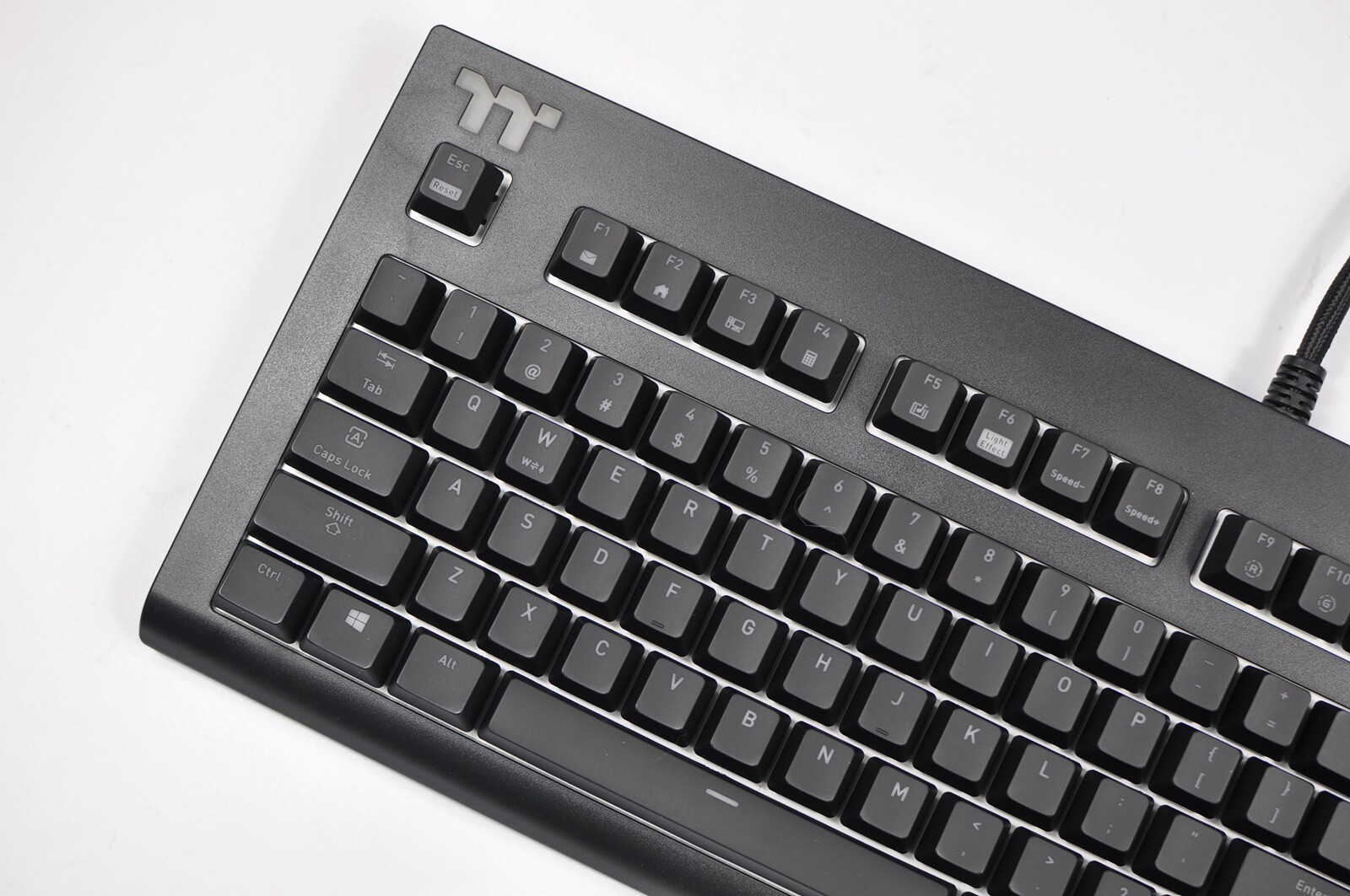 千元级樱桃银轴体验键盘对吃鸡影响多大