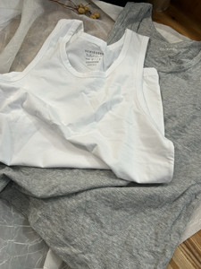 Super good men's vest is here. Shumei pure cotton German brand pure color basement home shirt is breathable and comfortable