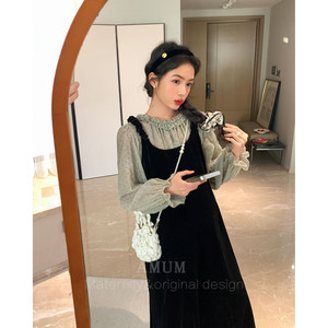 
AMUM maternity wear mid-century style ~ pleated shoulder retro velvet layered vest dress
