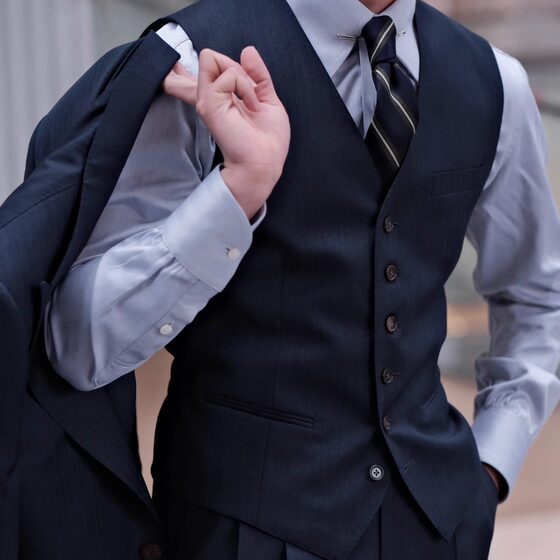 
SEEKMITED blue and gray herringbone V-neck vest slim wool men's vest