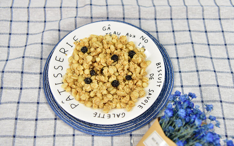 可以嚼着吃的蓝莓坚果麦果脆评测来啦！(图7)