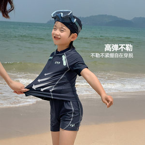 
Zhenpinxuan children's clothing boys' swimwear children's swimsuits and trunks 2025 summer new boys high elastic swimming suit trend